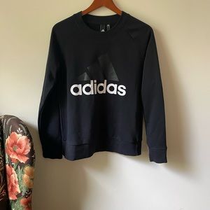 Crew neck Adidas sweatshirt